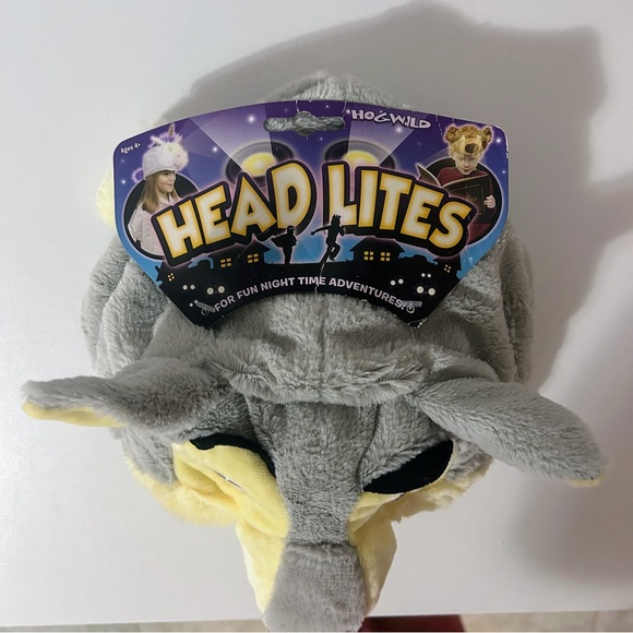 NWT- Wolf Hat Night Eyes LED Novelty Headlamp Kids Children’s Fun - Picture 2 of 15